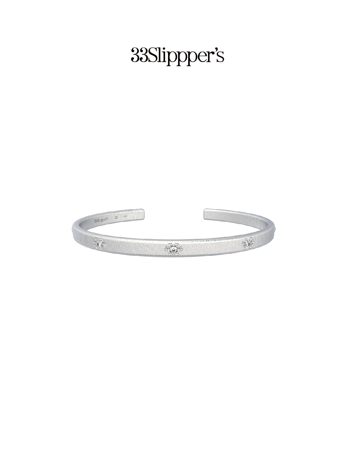 Luminis Veil | Iris Engraved Silver Bangle