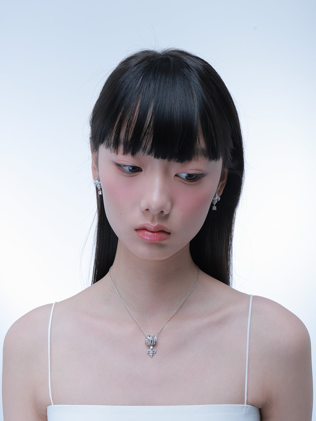 Luminis Veil | Multi-Rings Pendant Necklace