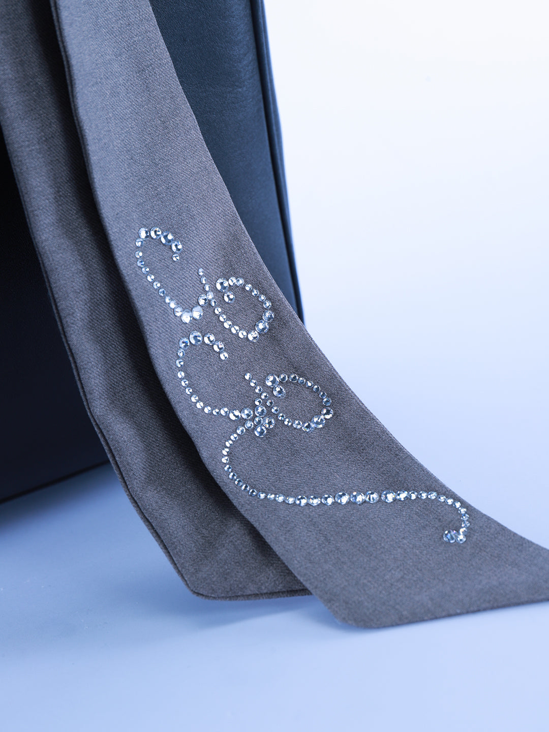 Rhinestone Ribbon&Scarf